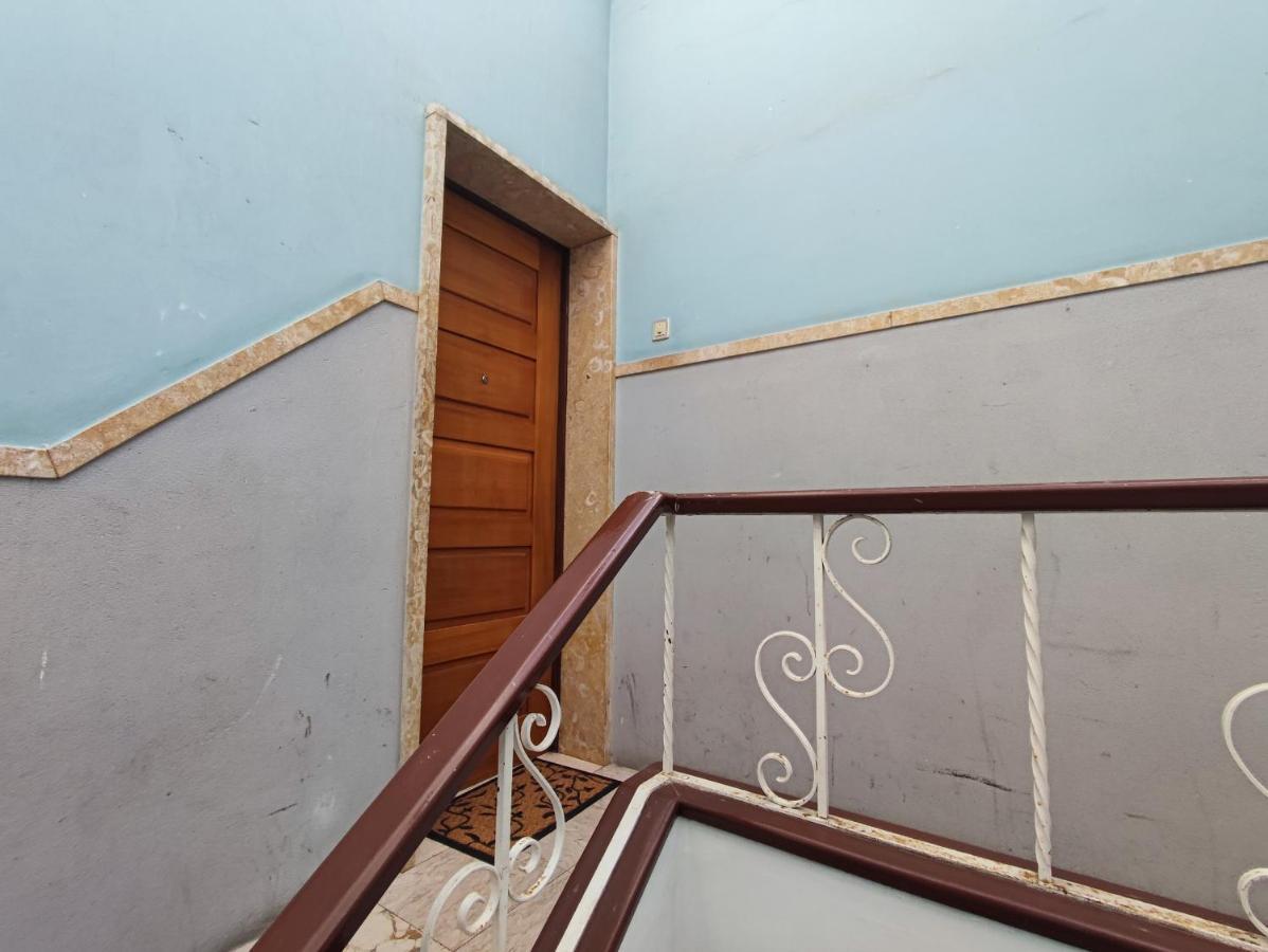 Lisbon Traditional T2 With Balcony In Damaia, Lisbon Amadora Exterior photo